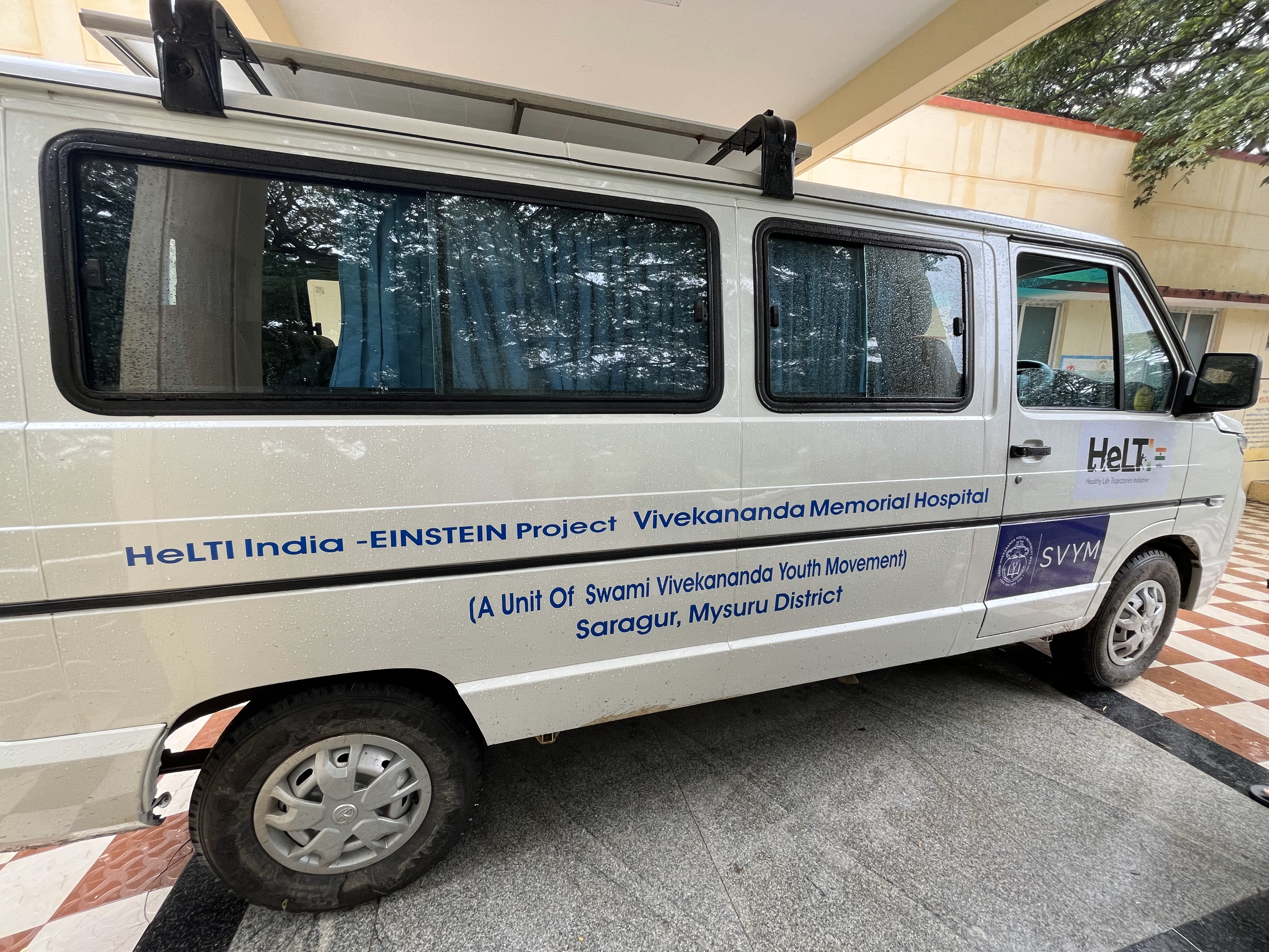 HeLTI India EINSTEIN Project van