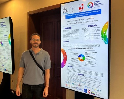 Instalaci&oacute;n de trampas para mosquitos en el campus San Fernando de la Universidad del Valle.