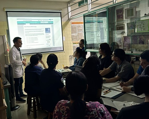 Participantes durante el taller de Apicomplexa intestinales