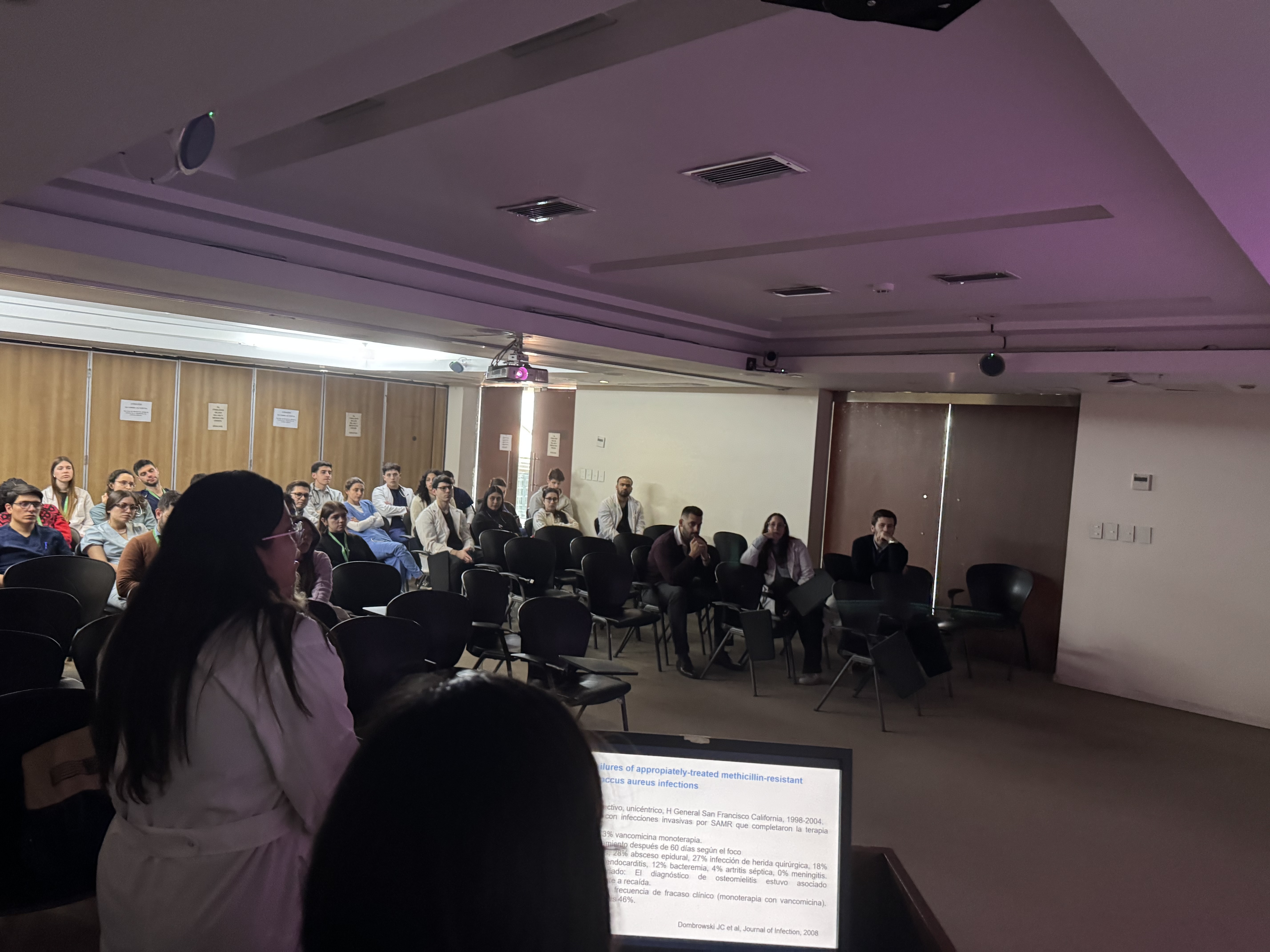 Sesi&oacute;n del Journal Club 3
